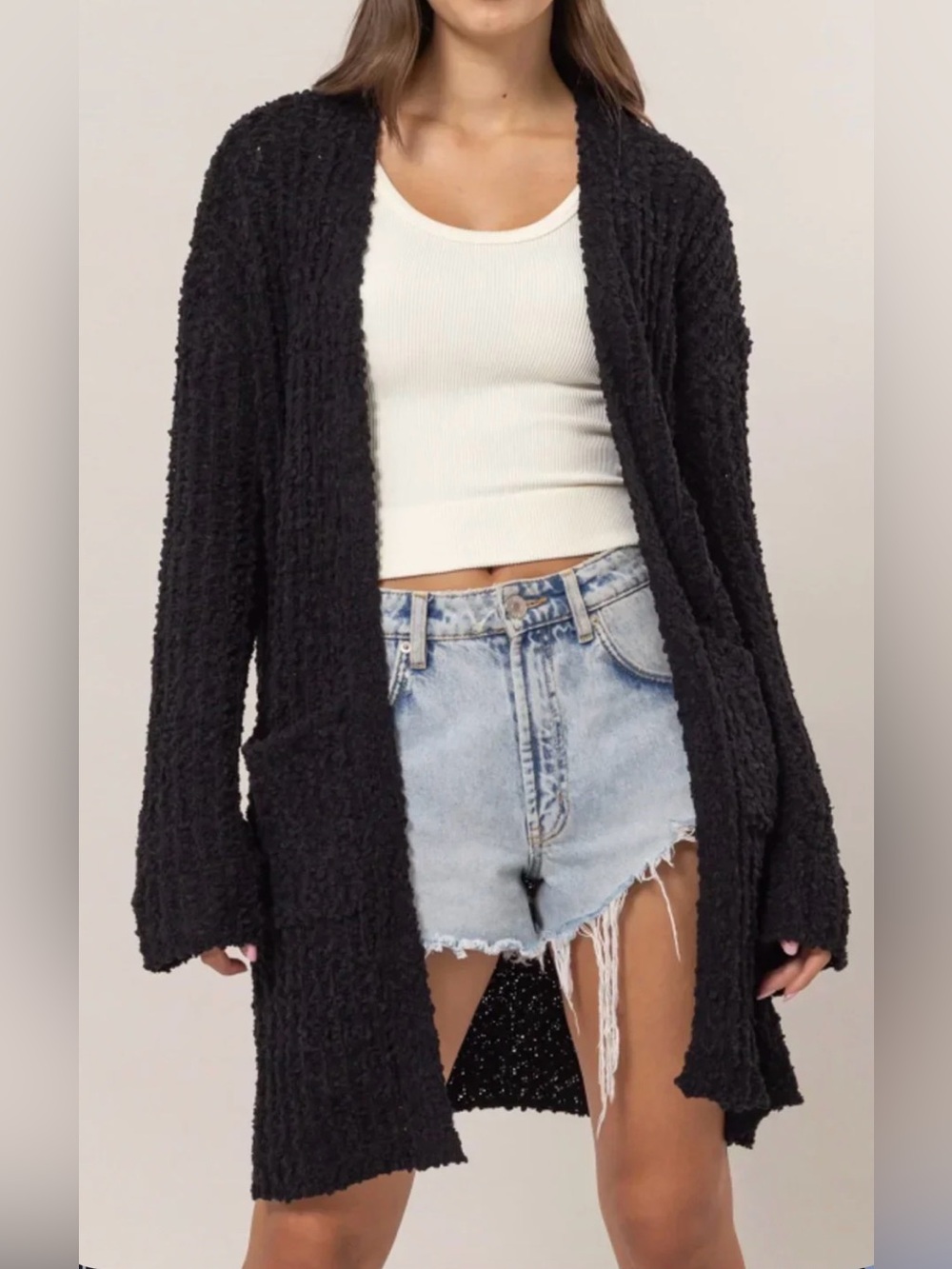 🆕🤍HYFVE Black Fuzzy Knit Cardigan